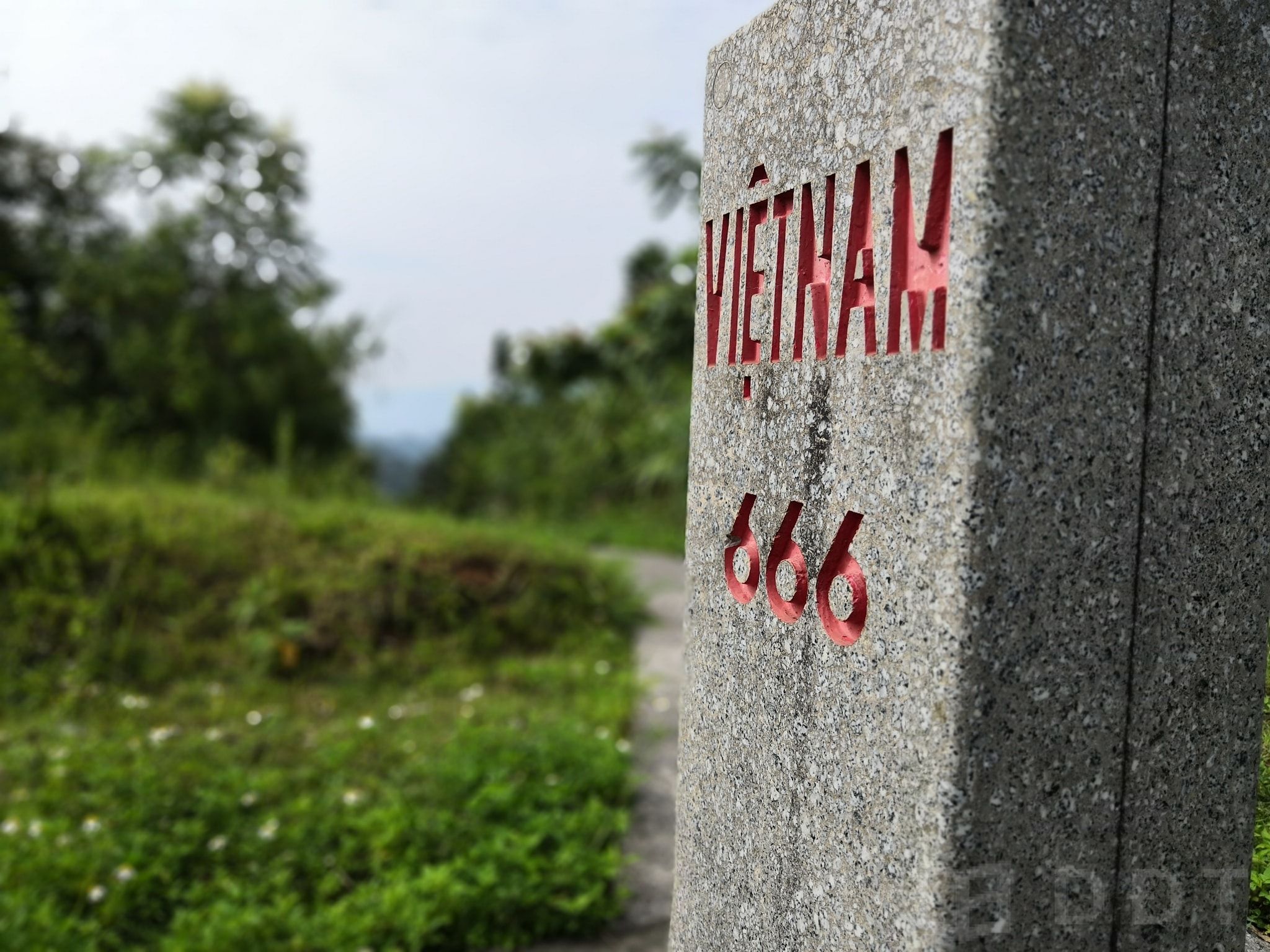 [Diendantruyen.Com] Tập thơ Tự Do : "Chờ Người Nơi Ấy" của Thiên Sầu